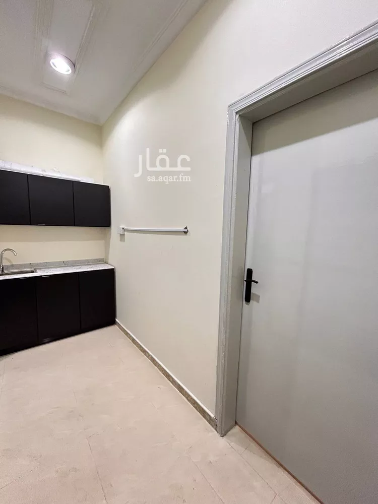 شقة للإيجار في شارع الرائد, حي بدر, مدينة الرياض, منطقة الرياض صورة 3