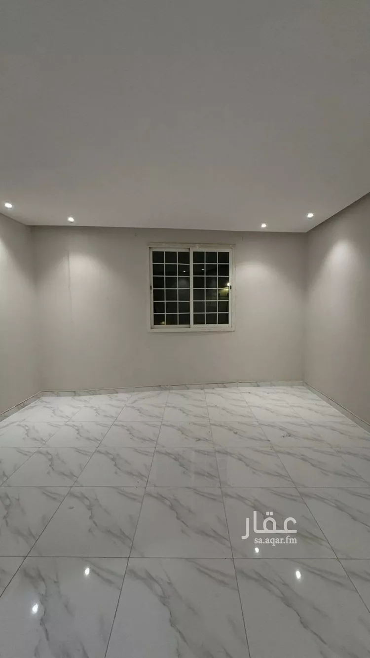 شقة للإيجار في شارع جرير بن عبدالله البجلي, حي مغرزات, مدينة الرياض, منطقة الرياض