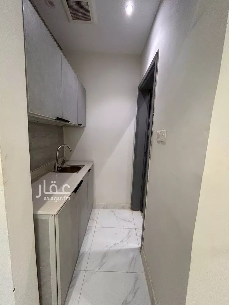 شقة للإيجار في شارع الفجر, حي السويدي الغربي, مدينة الرياض, منطقة الرياض صورة 4
