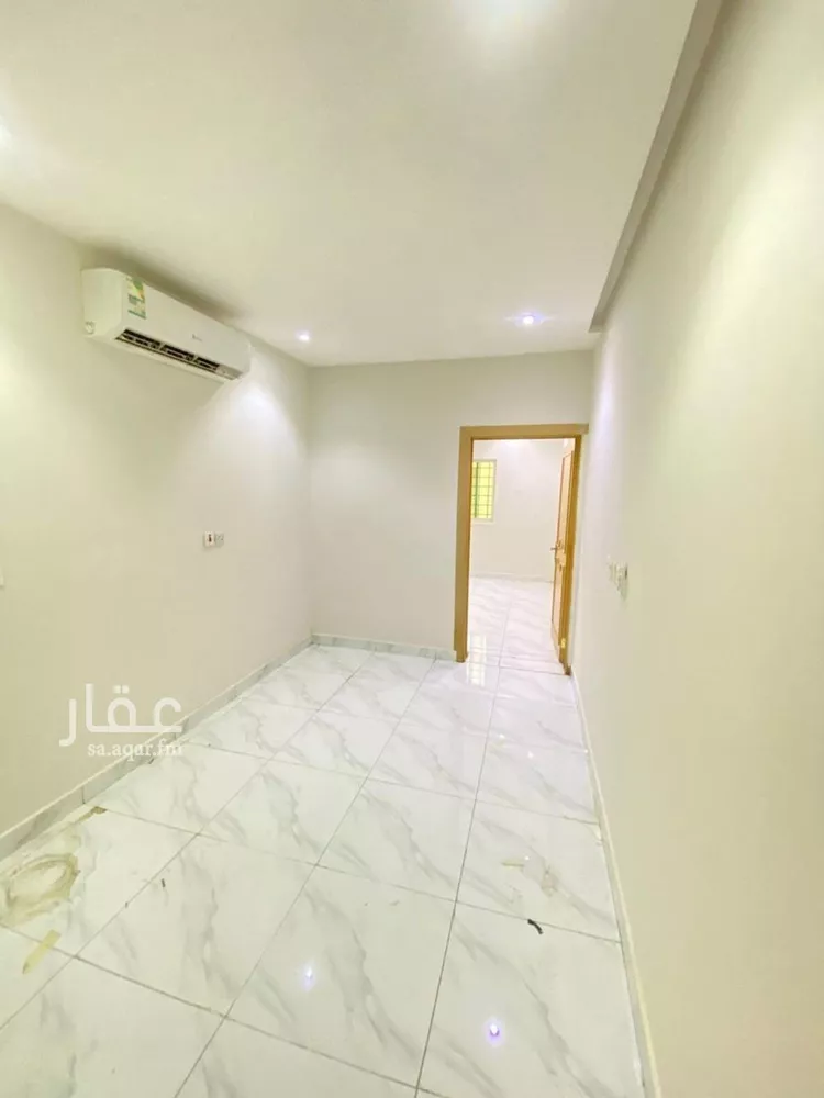 شقة للإيجار في شارع ابي سفيان بن حرب, حي النزهة, مدينة الرياض, منطقة الرياض صورة 2