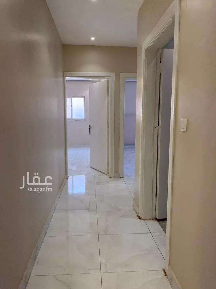 شقة للإيجار في شارع زيد البغدادي, حي الوزارات, مدينة الرياض, منطقة الرياض صورة 3
