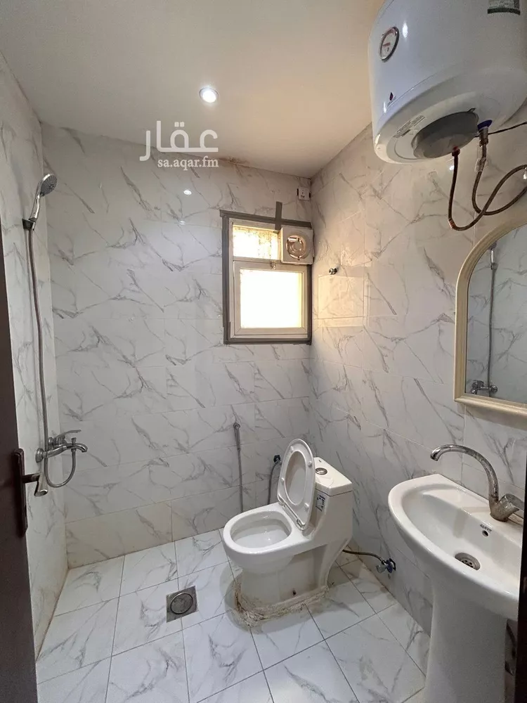 شقة للإيجار في شارع حارثة بن عدي, حي الوزارات, مدينة الرياض, منطقة الرياض صورة 5