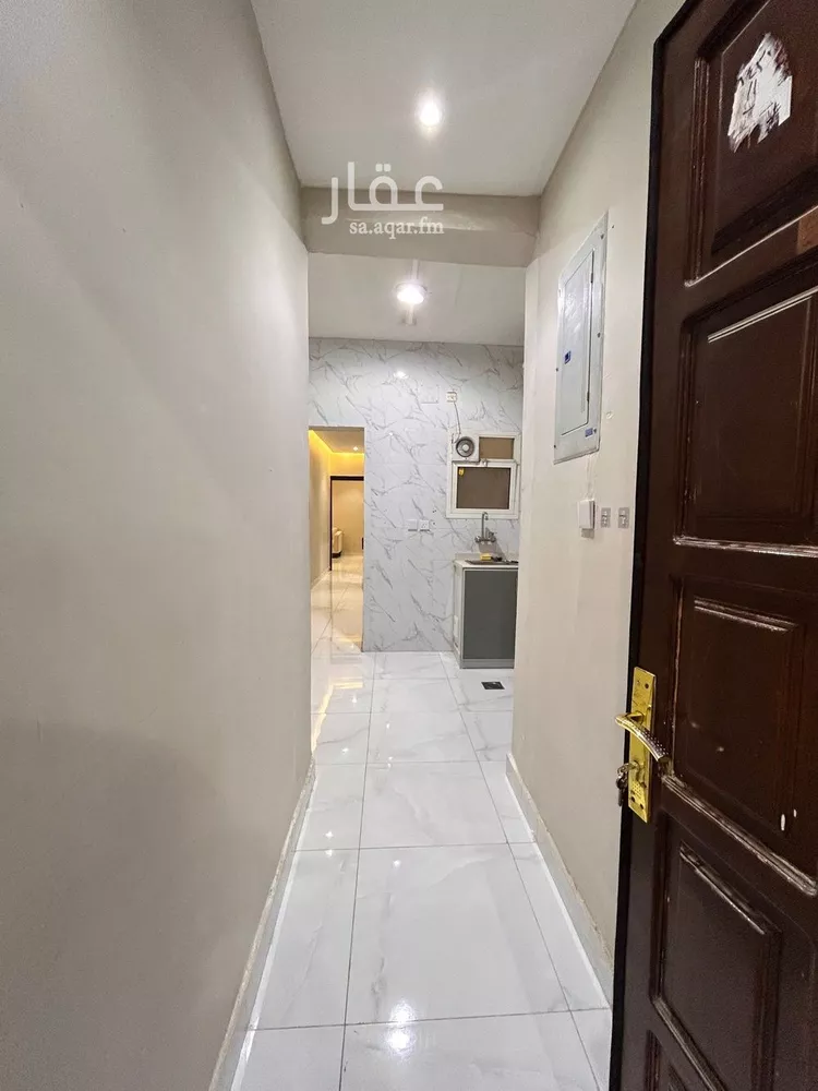 شقة للإيجار في شارع زيد البغدادي, حي الوزارات, مدينة الرياض, منطقة الرياض