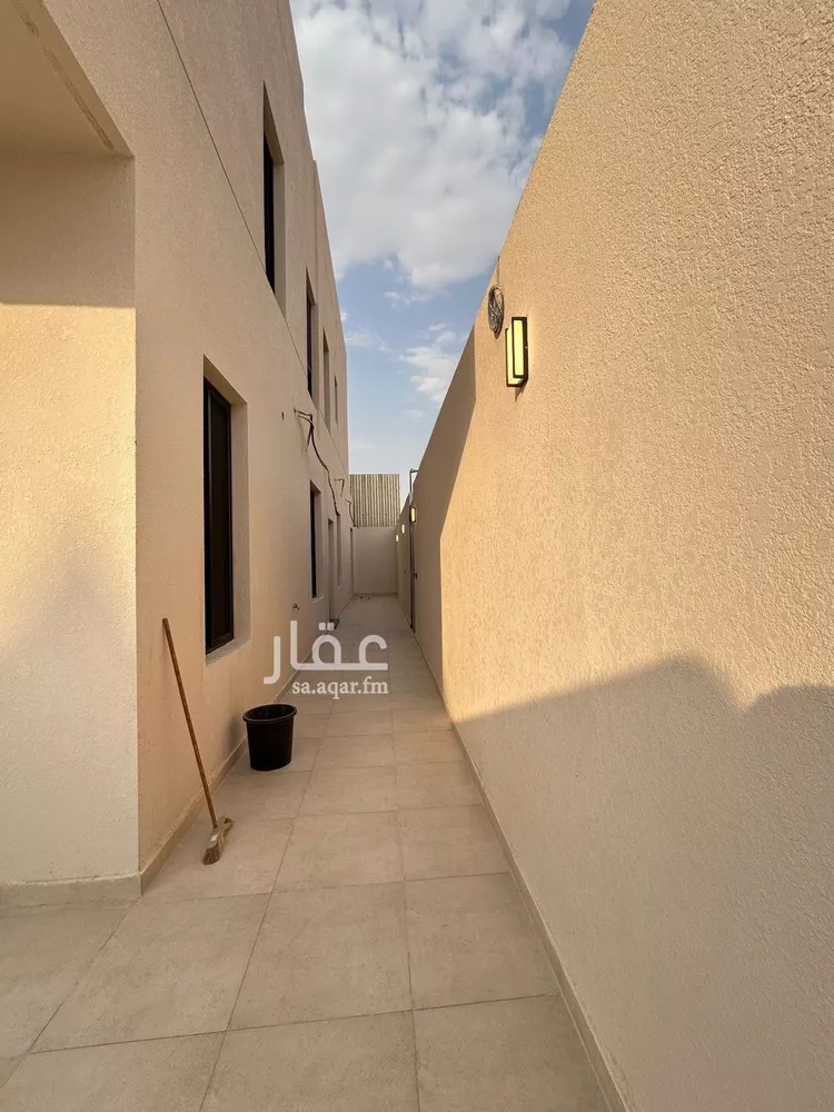 Floor for Sale in Riyadh Sultanah صورة 3