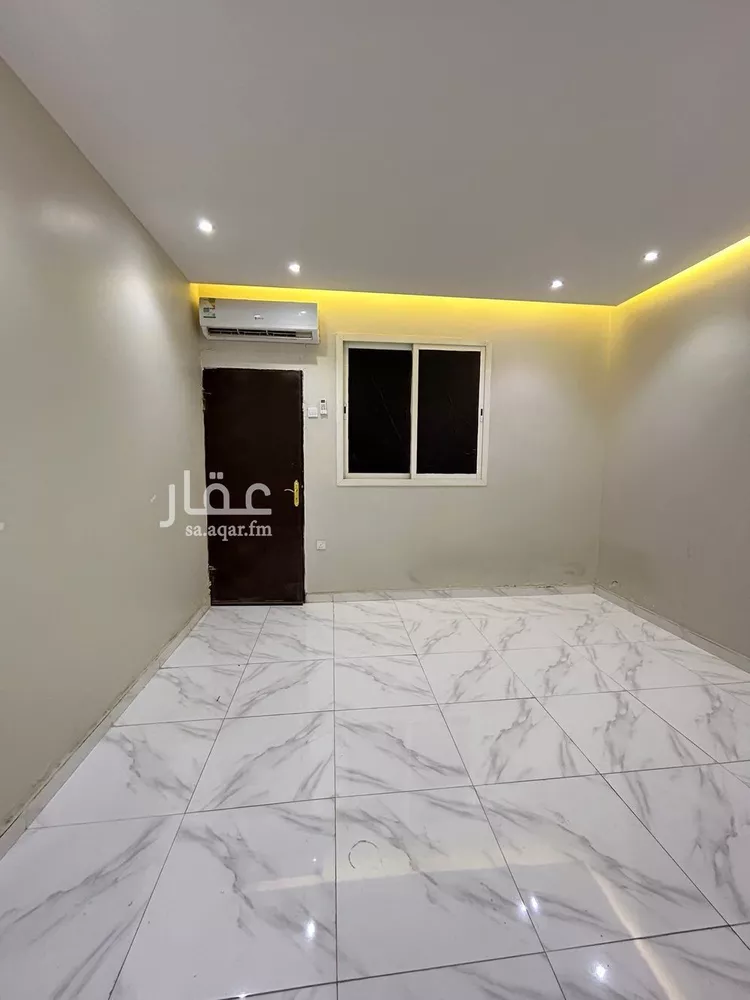 شقة للإيجار في شارع جرير بن عبدالله البجلي, حي مغرزات, مدينة الرياض, منطقة الرياض