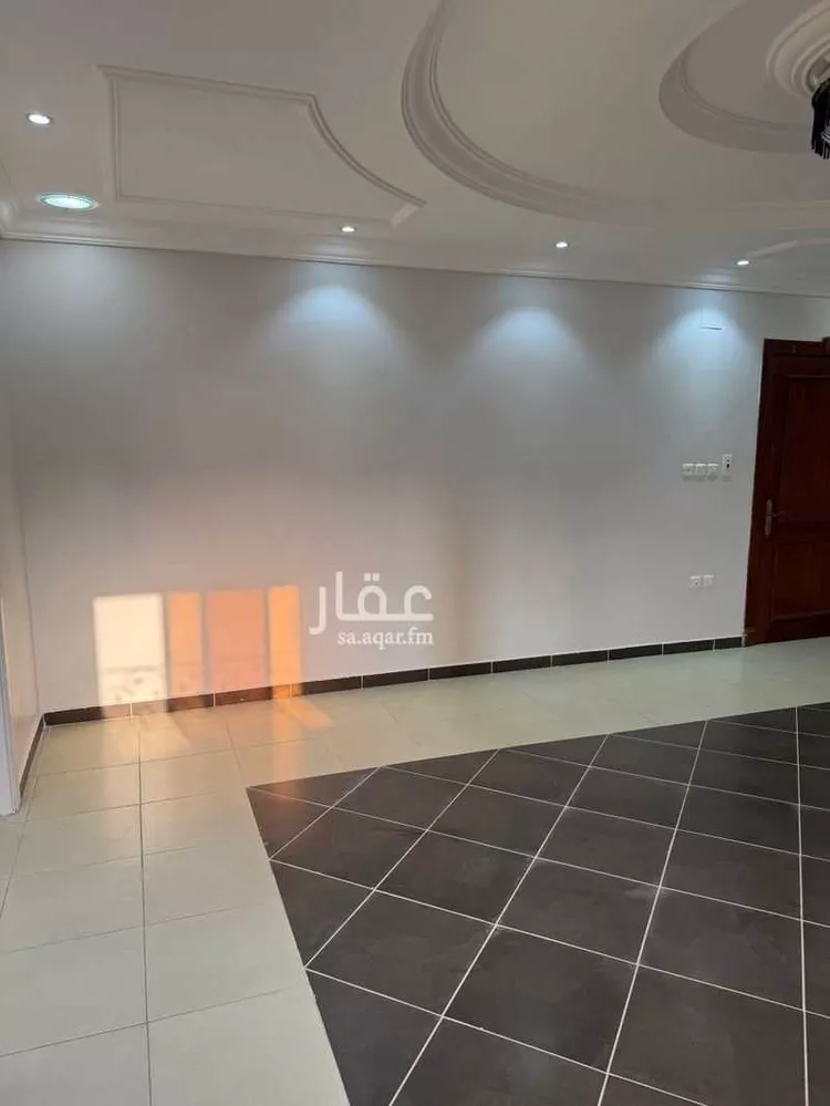 شقة للبيع في شارع ام قرو, حي المروة, مدينة جدة, منطقة مكة المكرمة