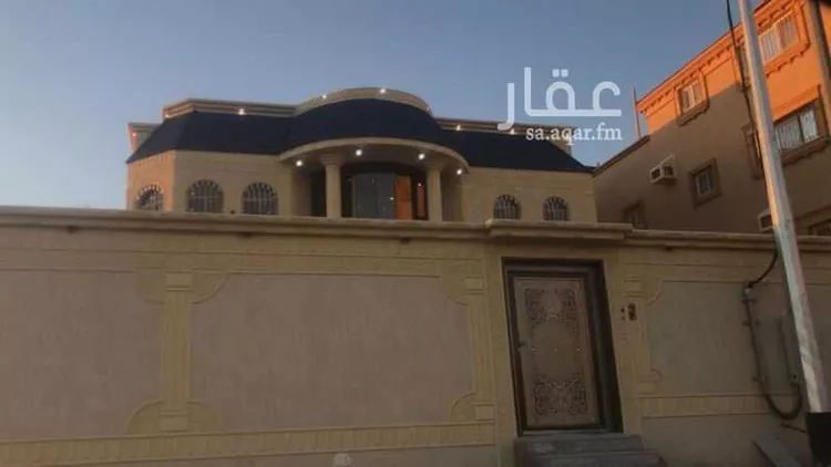 فيلا للبيع في شارع خالد بن الوليد, حي الفهد, مدينة سراة عبيدة, منطقة عسير