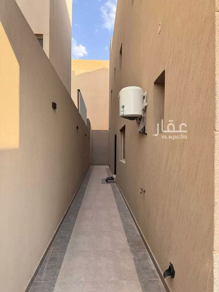 فيلا للإيجار في شارع أبي عبدالله الجيلاني, حي العارض, مدينة الرياض, منطقة الرياض صورة 4