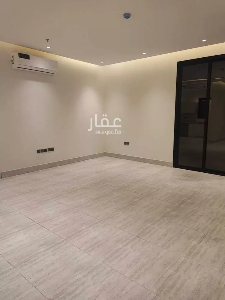 شقة للبيع في شارع عبدالله بن العاص, حي العارض, مدينة الرياض, منطقة الرياض 8