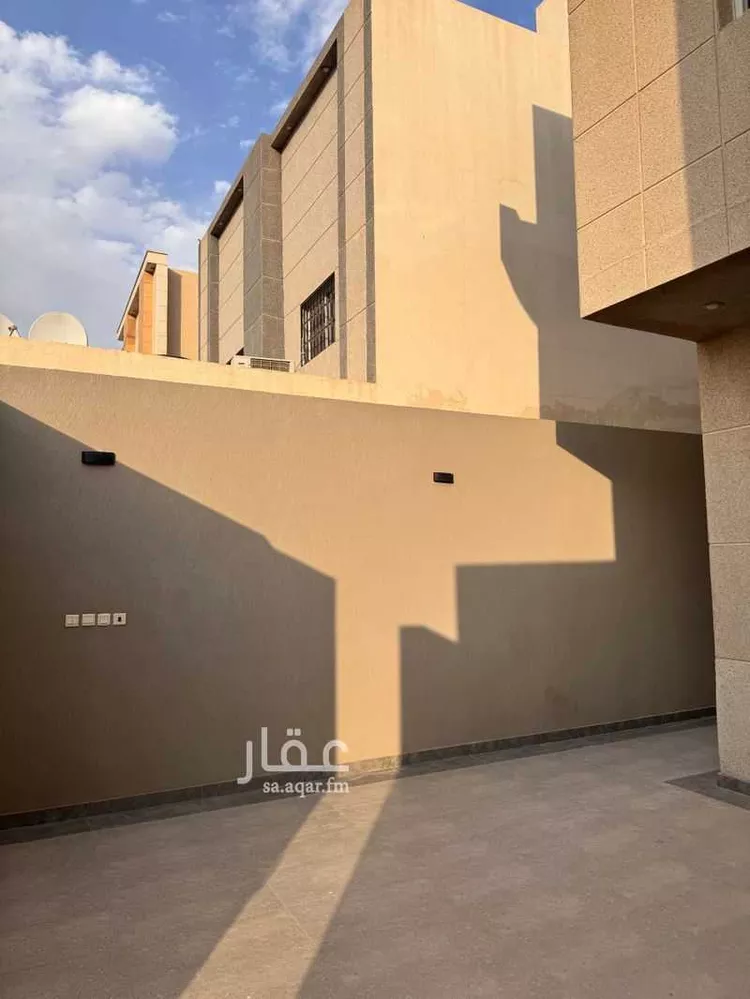 فيلا للإيجار في شارع أبي عبدالله الجيلاني, حي العارض, مدينة الرياض, منطقة الرياض صورة 3
