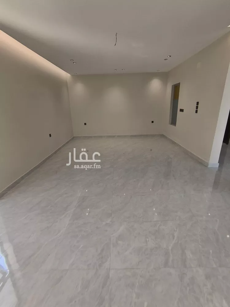 فيلا للبيع في شارع عبد الجبار بن أبي ذر, حي الرحمانية, مدينة جدة, منطقة مكة المكرمة صورة 2