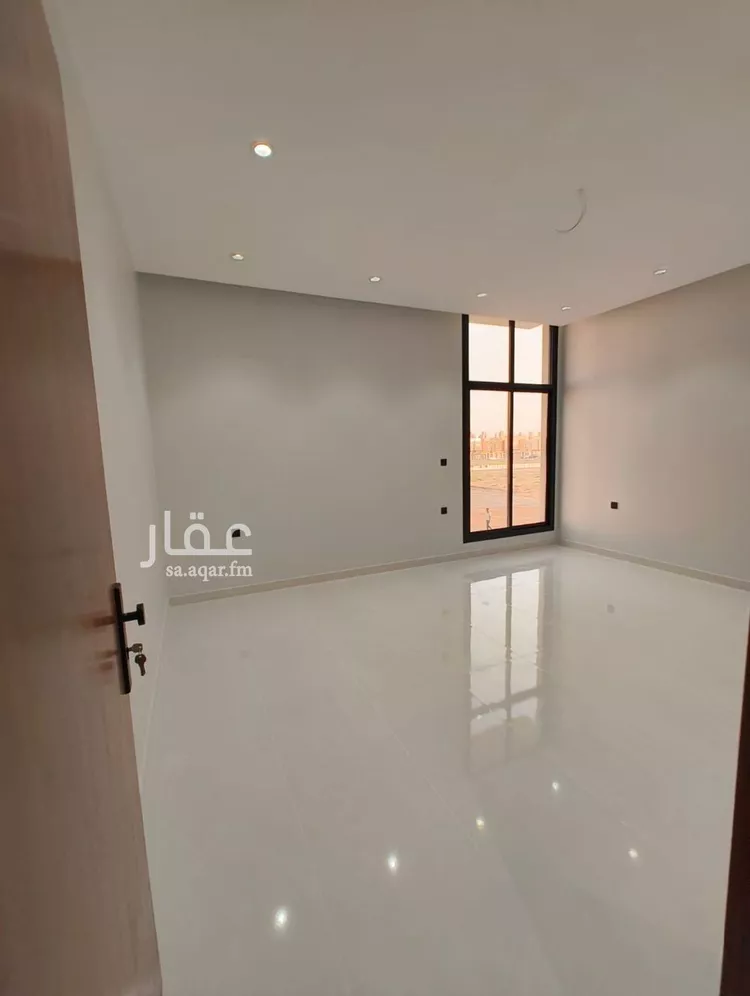 فيلا للبيع في شارع خلاد يحيى السلمي, حي الصالحية, مدينة جدة, منطقة مكة المكرمة صورة 4