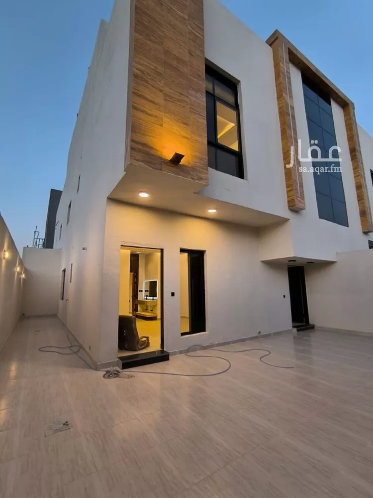 دور للبيع في شارع منصور الحميلي, حي الرحمانية, مدينة جدة, منطقة مكة المكرمة صورة 3