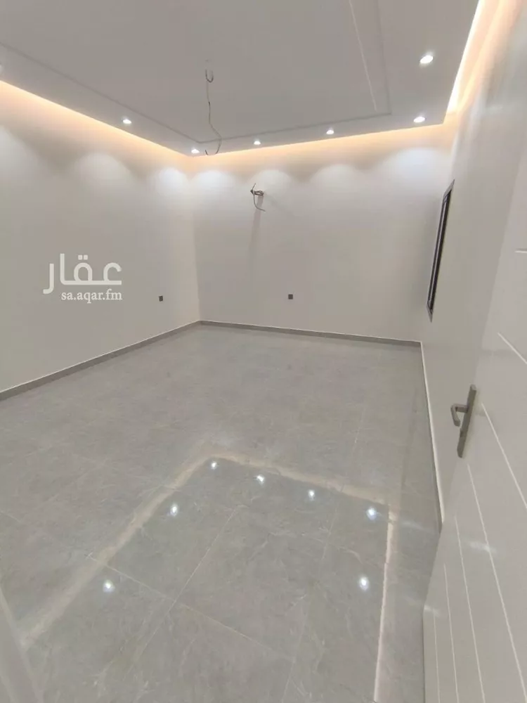 فيلا للبيع في شارع عبد الرحمن بن علي الطبري, حي الرحمانية, مدينة جدة, منطقة مكة المكرمة صورة 4