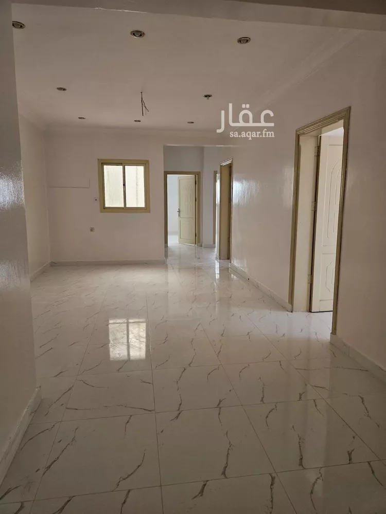 فيلا للبيع في شارع ابن الاصبح السلامي, حي قرطبة, مدينة حائل, منطقة حائل صورة 3