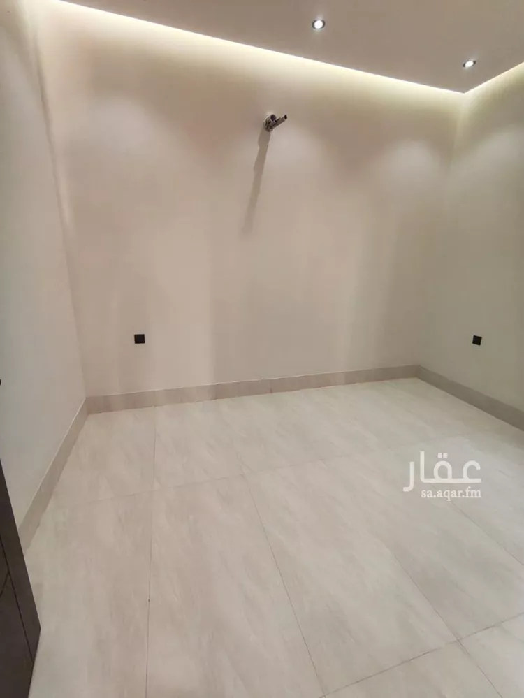 فيلا للبيع في شارع جلال الدين السيوطي, حي الفروسية, مدينة جدة, منطقة مكة المكرمة صورة 2