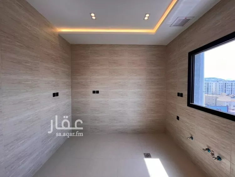 شقة للبيع في شارع احمد عبدالرحمن قزاز, حي الملك فهد, مدينة مكة المكرمة, منطقة مكة المكرمة 14