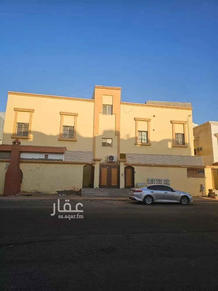 دور للبيع في شارع محمد الساوي, حي المصيف, مدينة تبوك, منطقة تبوك