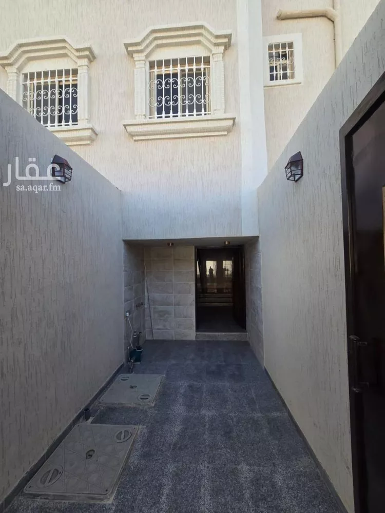 شقة للبيع في شارع الصوامع 65, حي الصوامع, مدينة أحد رفيدة, منطقة عسير صورة 3