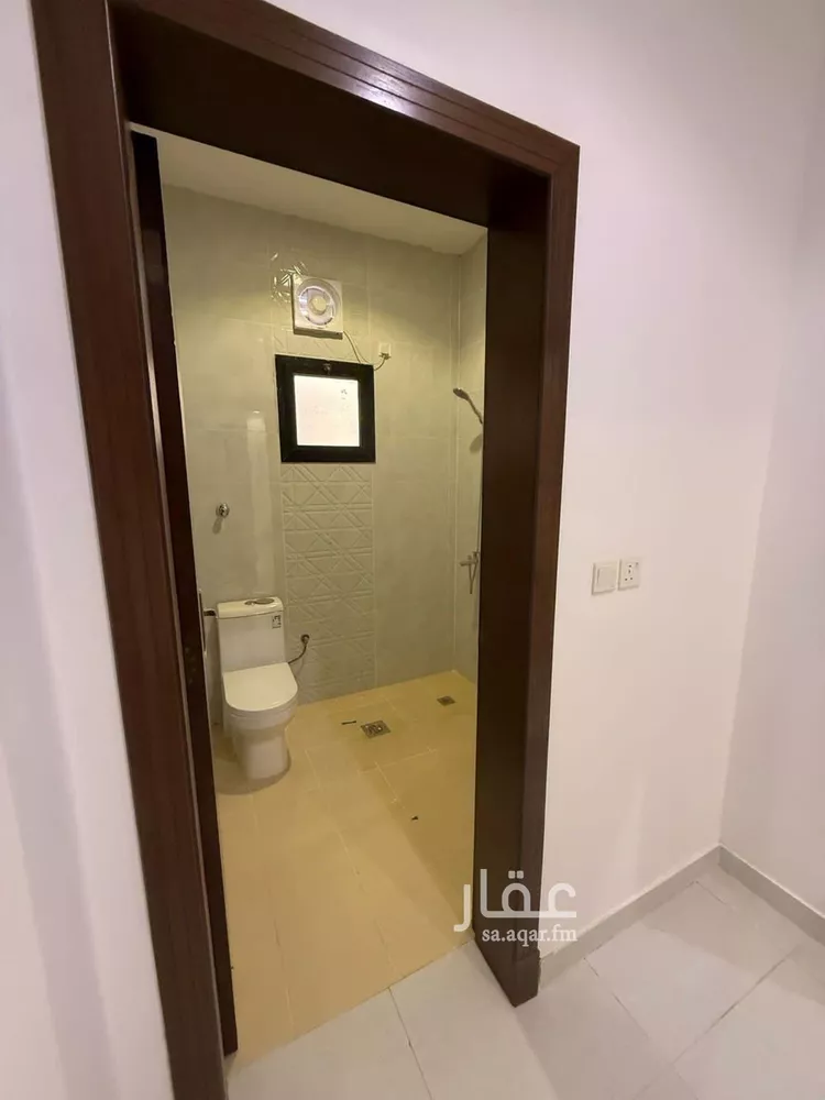 فيلا للبيع في شارع فهد مطلق راجح الغامدي, حي الرياض, مدينة جدة, منطقة مكة المكرمة 8