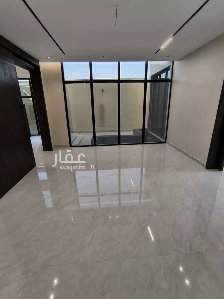 فيلا للبيع في شارع عبد الجبار بن أبي ذر, حي الرحمانية, مدينة جدة, منطقة مكة المكرمة صورة 3