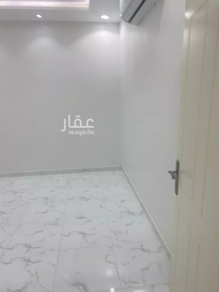 شقة للإيجار في شارع محمد بن أحمد الحجازي, حي المهدية, مدينة الرياض, منطقة الرياض