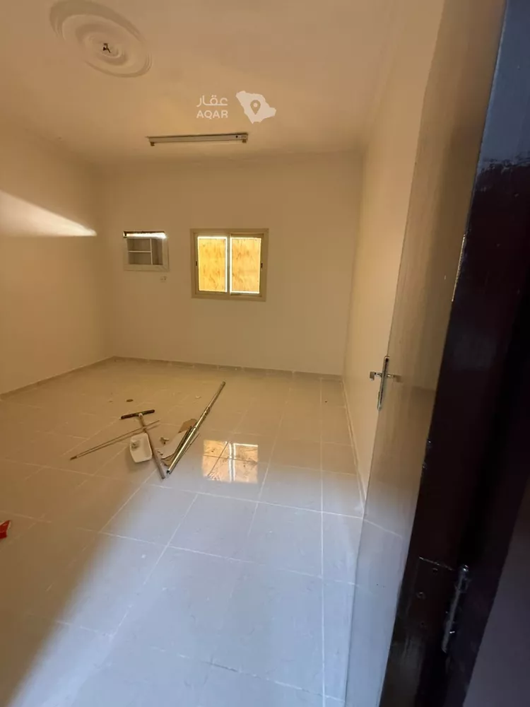 شقة للإيجار في شارع هدبة بن مصعب, حي الرمال, مدينة الرياض, منطقة الرياض