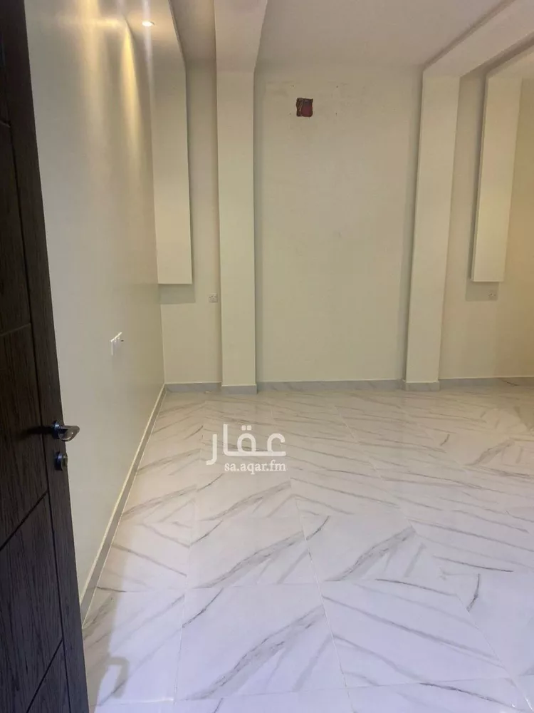 شقة للإيجار في شارع علي بن النقيب, حي الحزم, مدينة الرياض, منطقة الرياض صورة 2