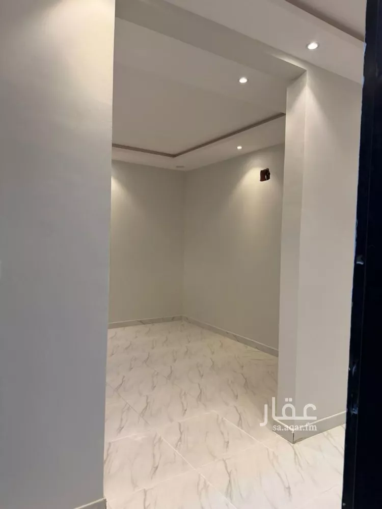 شقة للإيجار في شارع علي بن النقيب, حي الحزم, مدينة الرياض, منطقة الرياض