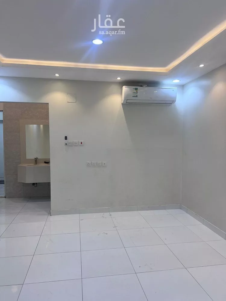 شقة للإيجار في شارع خزام, حي ظهرة لبن, مدينة الرياض, منطقة الرياض