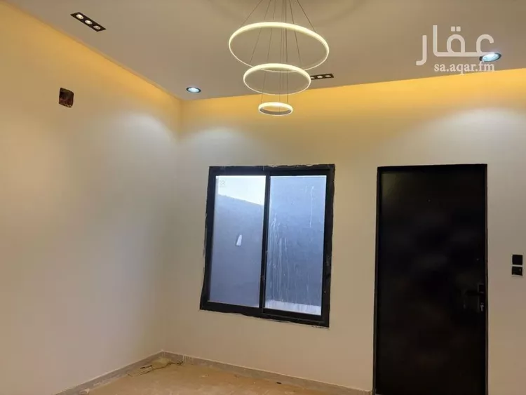 فيلا للإيجار في شارع أحمد بن طريف, حي عكاظ, مدينة الرياض, منطقة الرياض