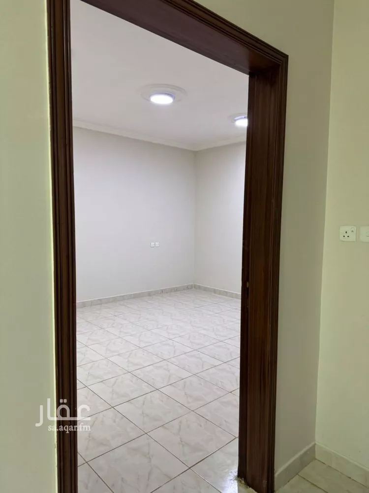 شقة للإيجار في شارع محمد بن أحمد الحجازي, حي المهدية, مدينة الرياض, منطقة الرياض