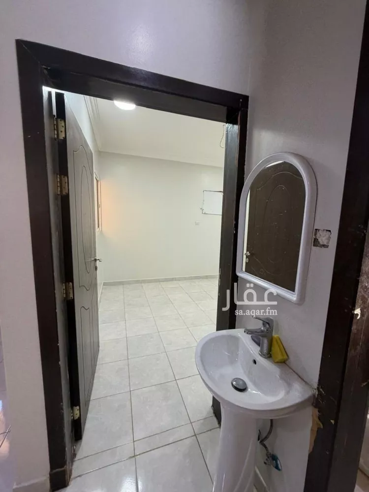 شقة للإيجار في شارع علي بن النقيب, حي الحزم, مدينة الرياض, منطقة الرياض