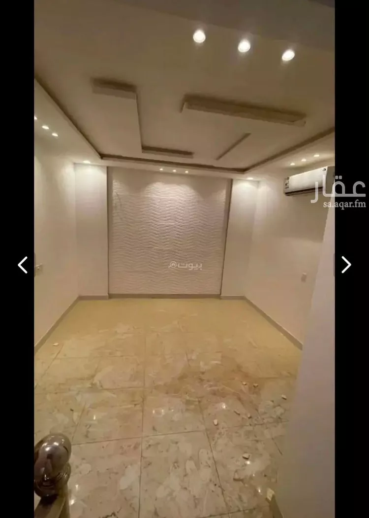 فيلا للإيجار في شارع أحمد بن طريف, حي عكاظ, مدينة الرياض, منطقة الرياض