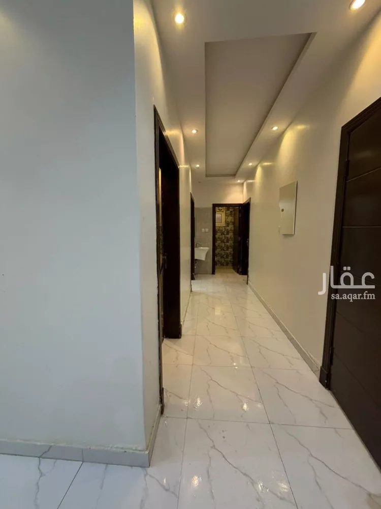 شقة للإيجار في شارع علي بن النقيب, حي الحزم, مدينة الرياض, منطقة الرياض صورة 2