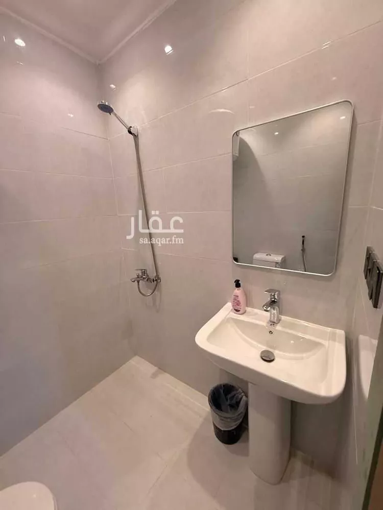 شقة للإيجار في شارع الربيان, حي العقيق, مدينة الرياض, منطقة الرياض صورة 5