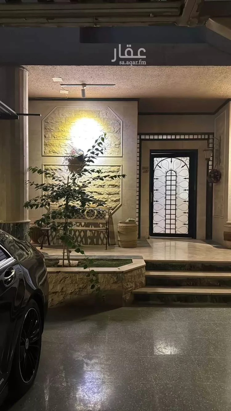فيلا للبيع في شارع عبدالوهاب بن حزم, حي الملك فهد, مدينة الرياض, منطقة الرياض 7