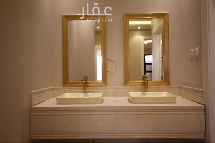 فيلا للبيع في شارع الهياثم, حي ظهرة لبن, مدينة الرياض, منطقة الرياض 8