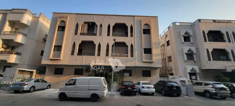 عمارة للبيع في شارع الدكتور, حي العزيزية, مدينة جدة, منطقة مكة المكرمة