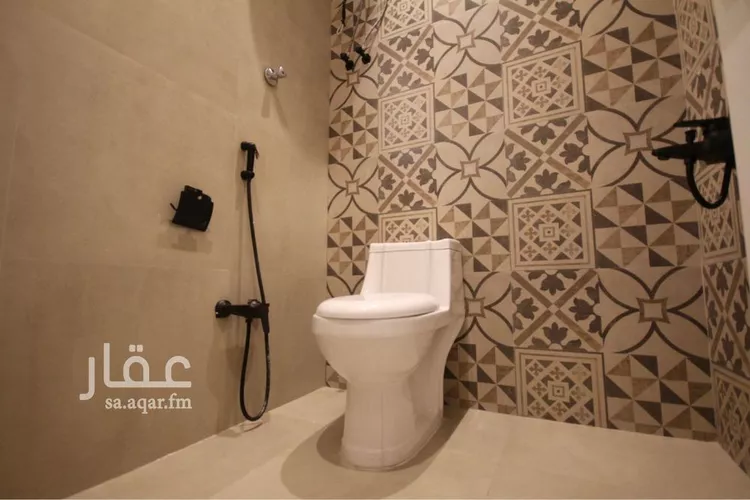 فيلا للبيع في شارع الهياثم, حي ظهرة لبن, مدينة الرياض, منطقة الرياض 9