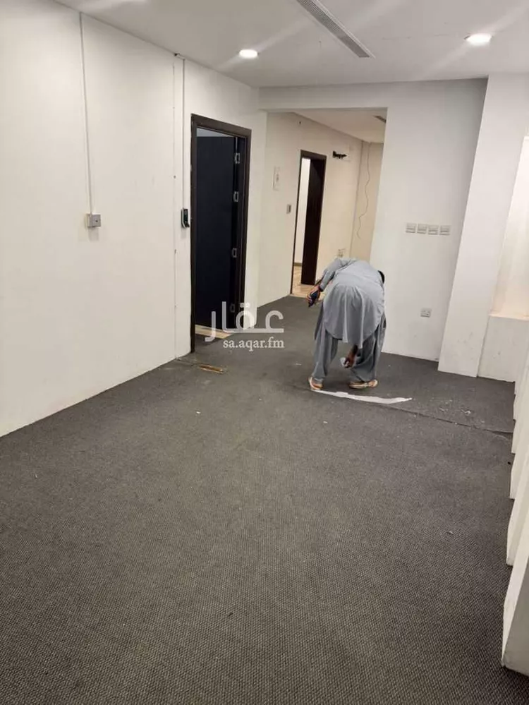 مكتب تجاري للإيجار في شارع الامير سلطان فرعي, حي المحمدية, مدينة جدة, منطقة مكة المكرمة صورة 5