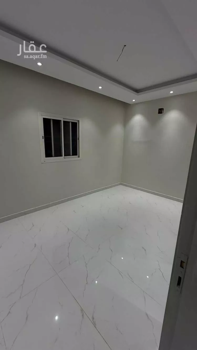 دور للبيع في شارع عبدالمحسن المنيع, حي الرمال, مدينة الرياض, منطقة الرياض صورة 2