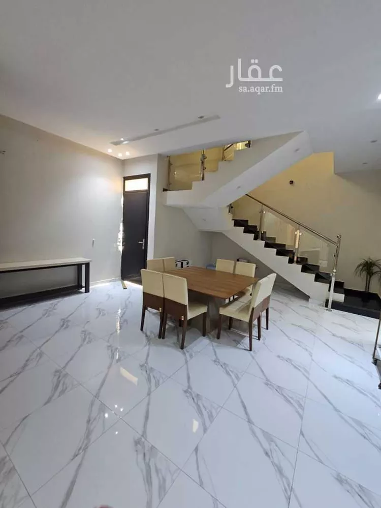فيلا للإيجار في شارع أبي محمد الأصبهاني, حي الرمال, مدينة الرياض, منطقة الرياض صورة 2