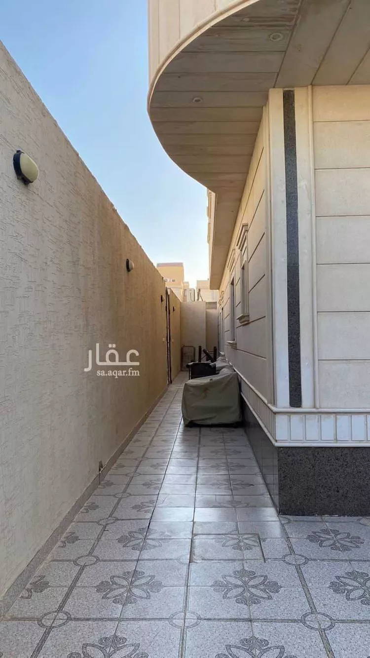 فيلا للبيع في شارع أبي المعالي الصيفي, حي الرمال, مدينة الرياض, منطقة الرياض صورة 2