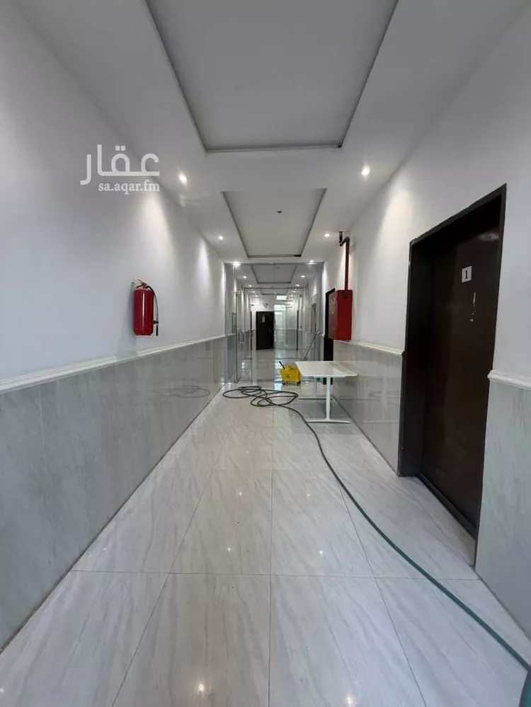 عمارة للإيجار في شارع ابي العباس الحميري, حي الرمال, مدينة الرياض, منطقة الرياض صورة 2