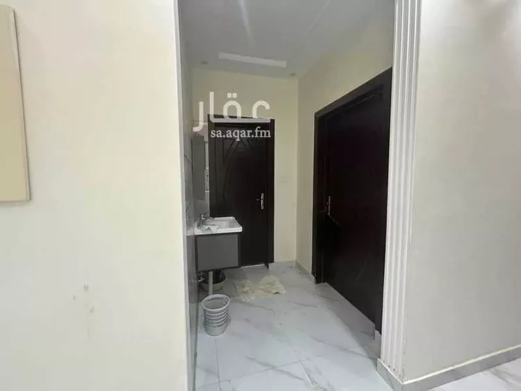 فيلا للبيع في شارع عبدالرحمن بن مرشد, حي الرمال, مدينة الرياض, منطقة الرياض 7
