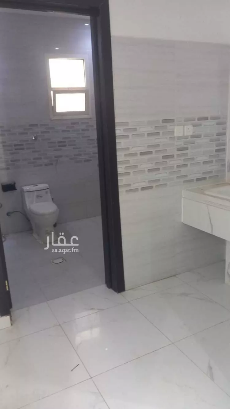 فيلا للإيجار في شارع عبدالهادي الأبياري, حي الرمال, مدينة الرياض, منطقة الرياض صورة 3