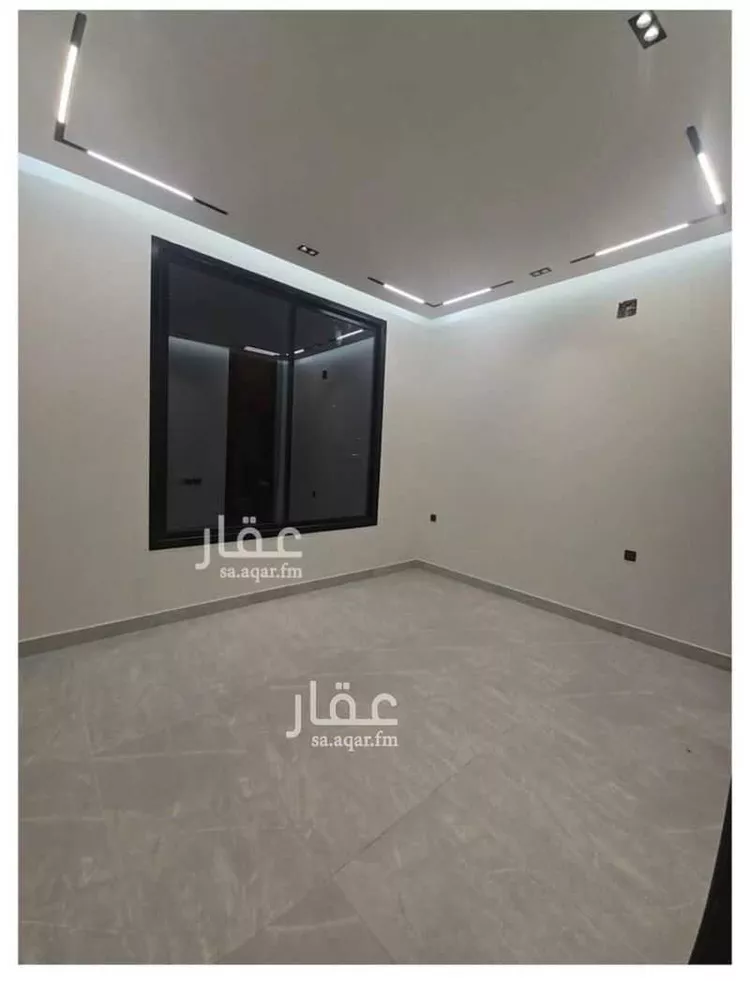 فيلا للإيجار في شارع قيس بن الملوح, حي الرمال, مدينة الرياض, منطقة الرياض