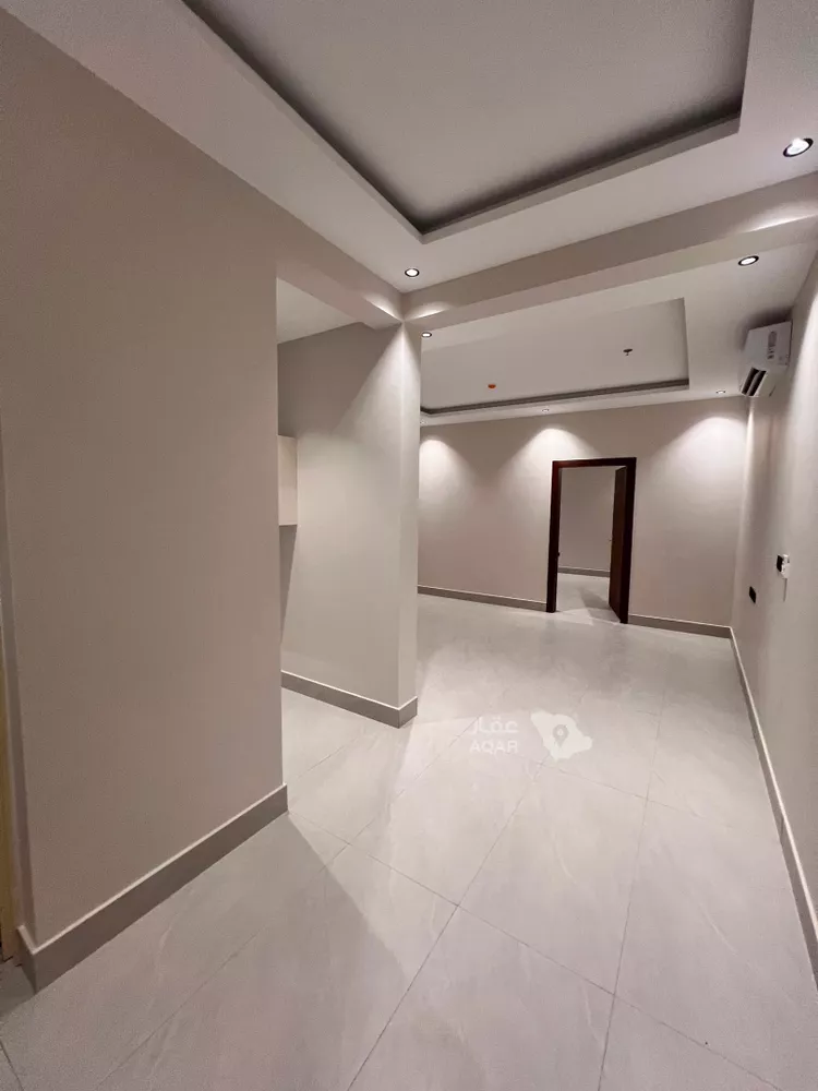 عمارة للبيع في شارع العطايا, حي الجنادرية, مدينة الرياض, منطقة الرياض