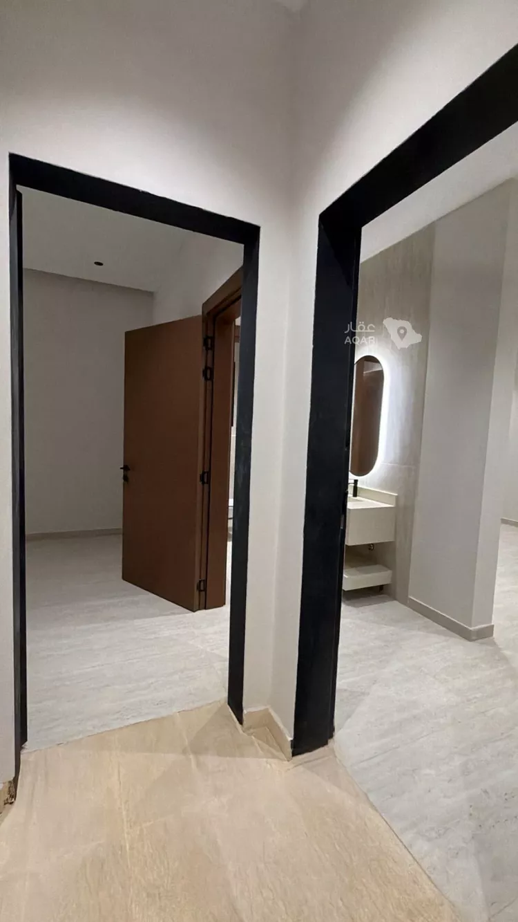 Floor for Sale in Riyadh Ash Sharq 6